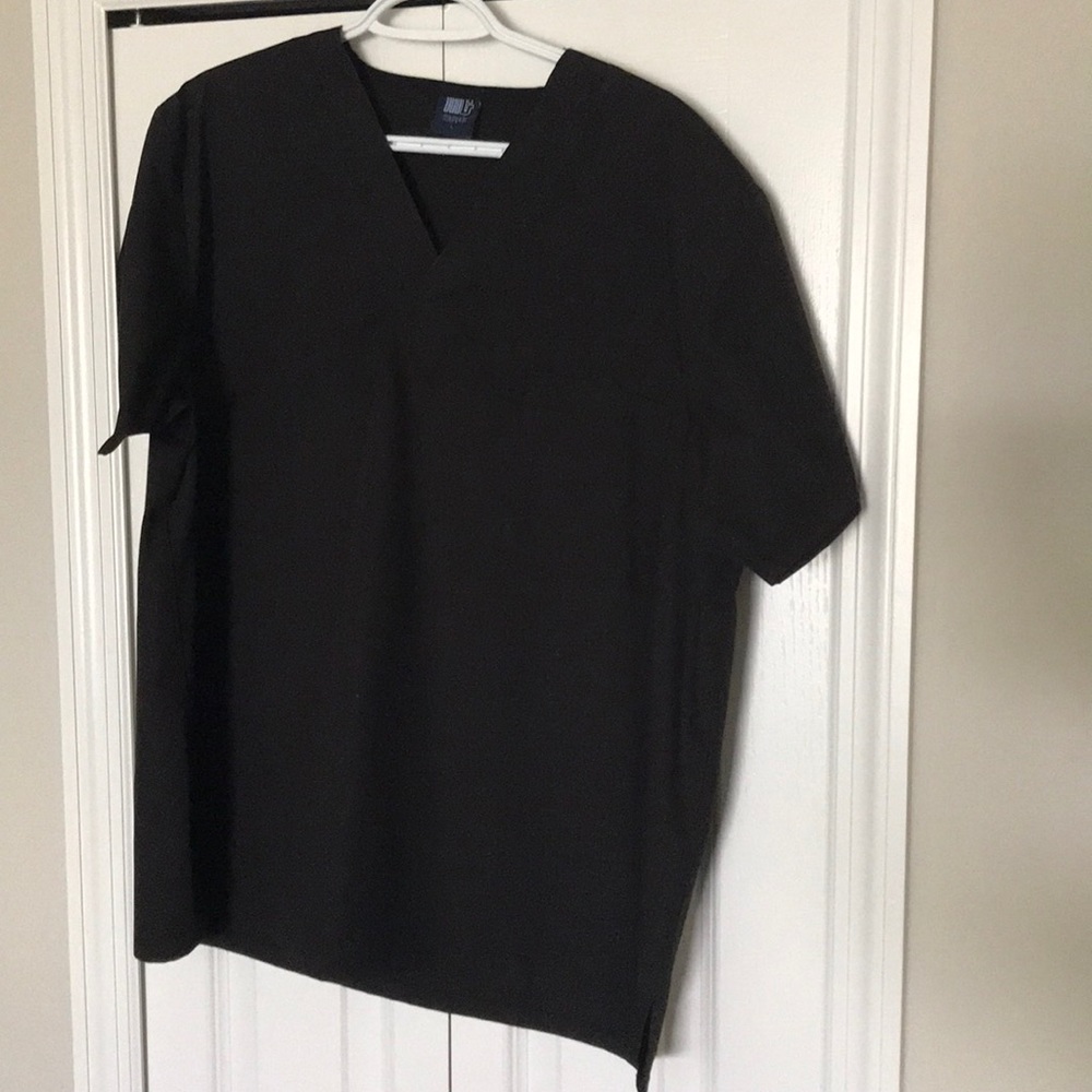 Med Gear  scrub top.